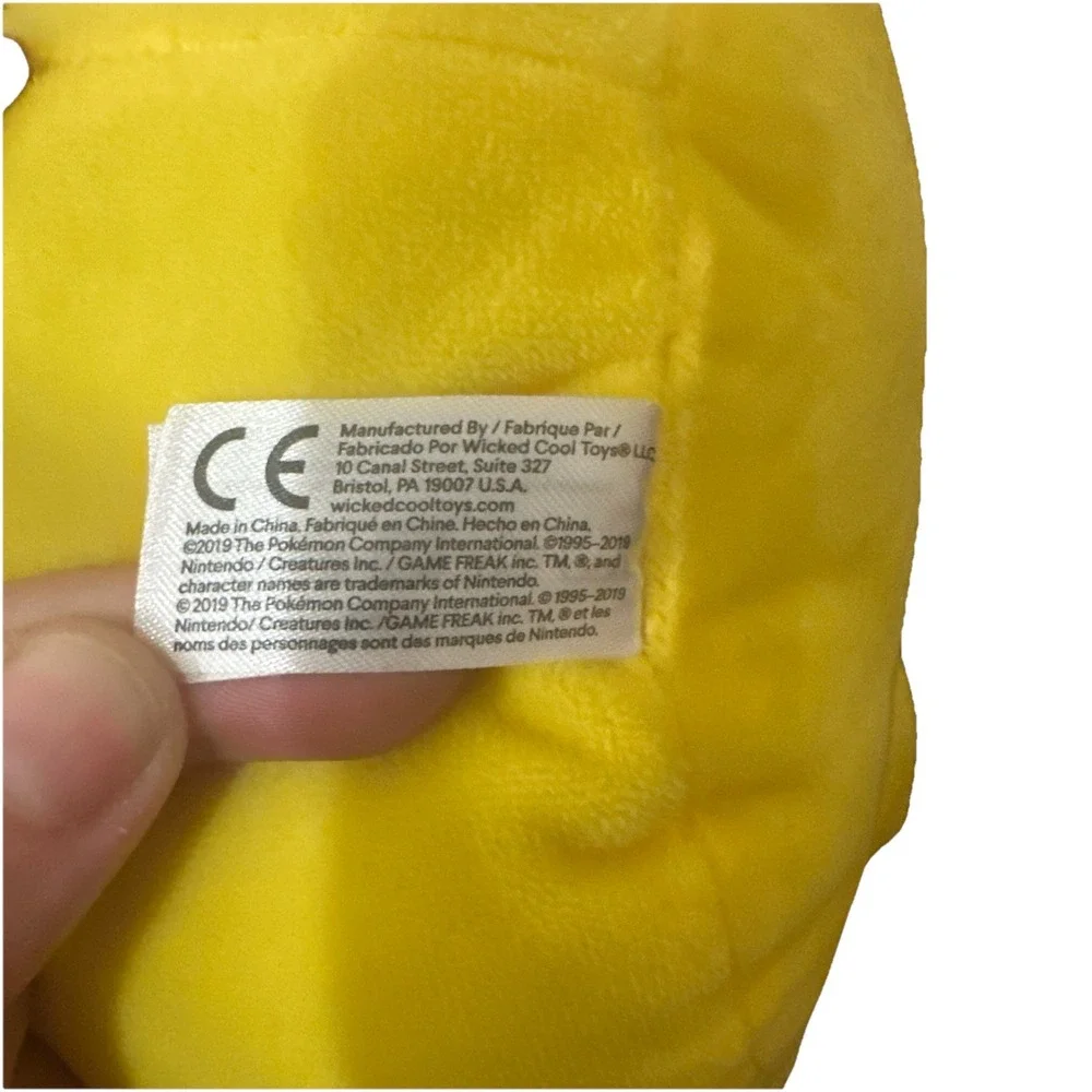 Pokemon WCT‎ Pikachu Jumbo Size Vintage Rare Pika Plush Collectible Center Pichu